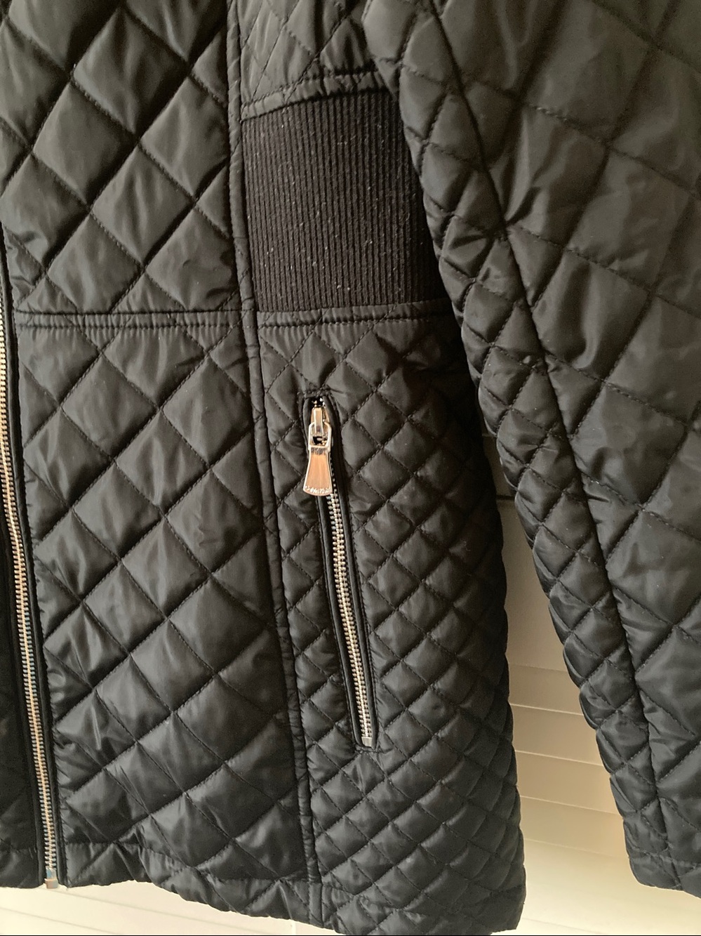 Calvin Klein Lightweight Quilted Jacket Size M 🖤 - Picture 8 of 12